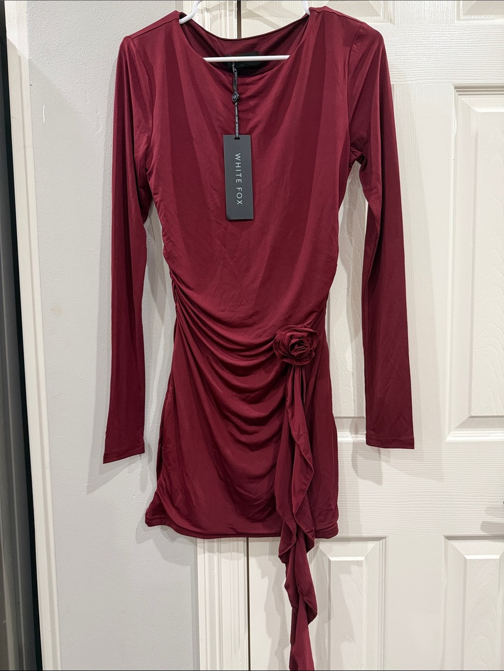 White Fox Women's Long Sleeve Ruched Rose Detail Dress - Burgundy sz L